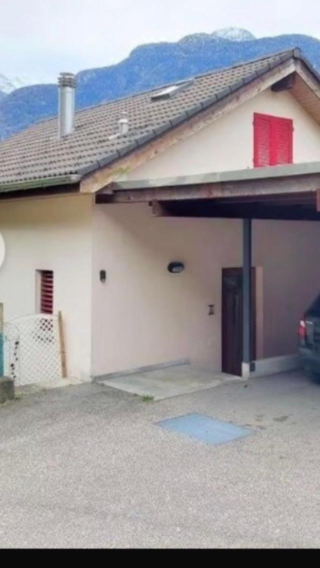 Gemuetliche Ferienwohnung Mit Garten Биаска Екстериор снимка